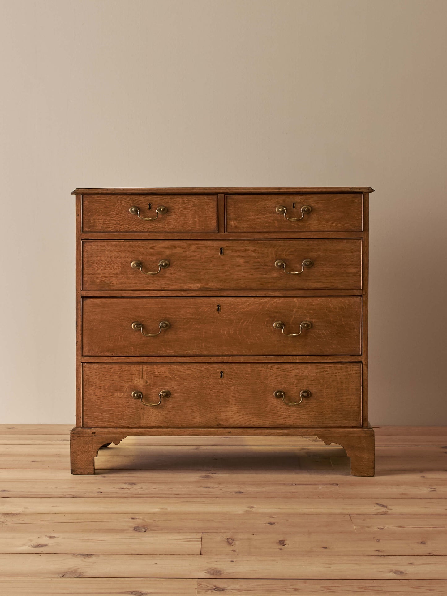 Georgian blonde oak chest of drawers