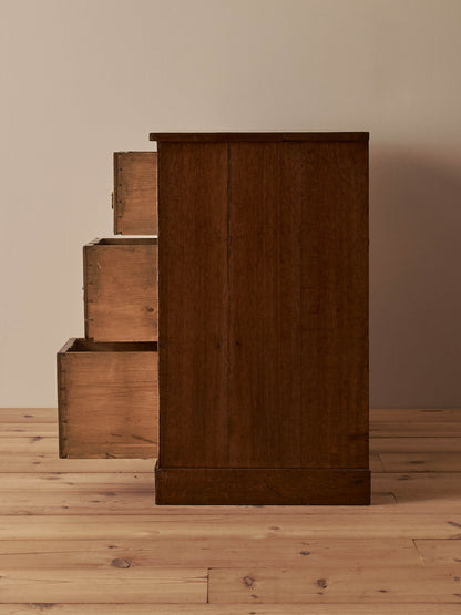 Georgian oak pedestal desk