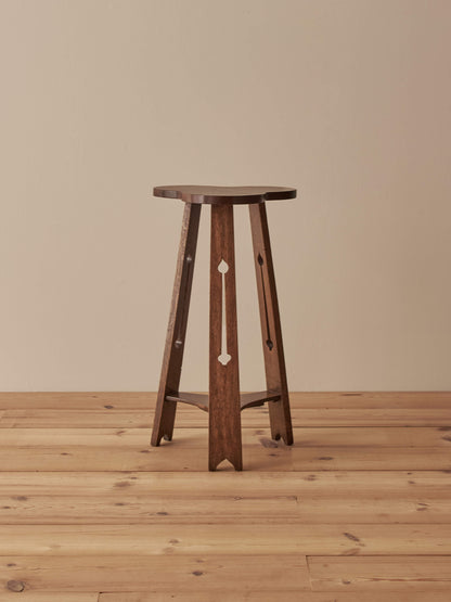 Arts and Crafts oak clover side table