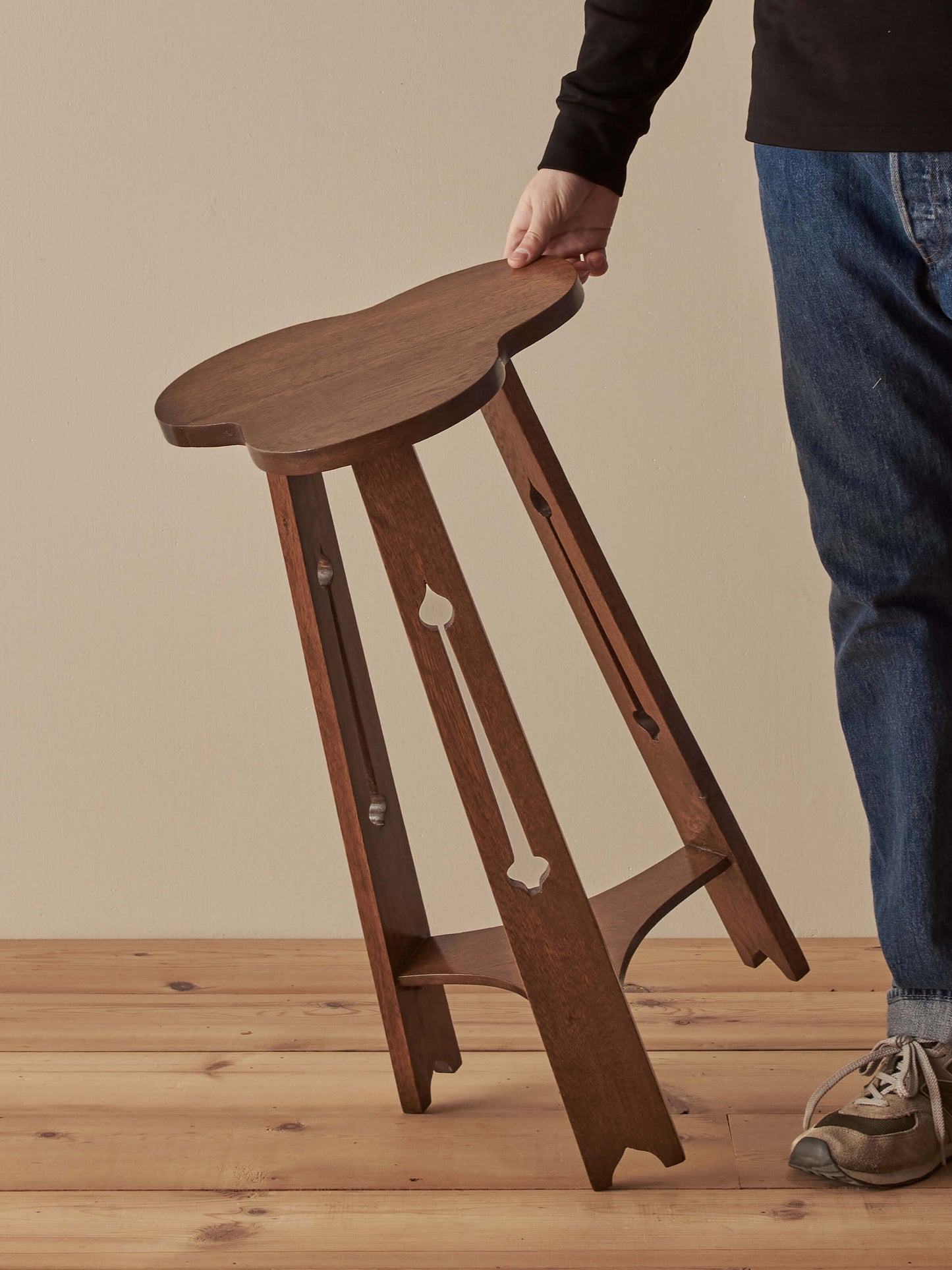Arts and Crafts oak clover side table