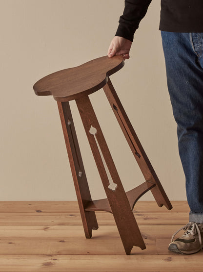 Arts and Crafts oak clover side table