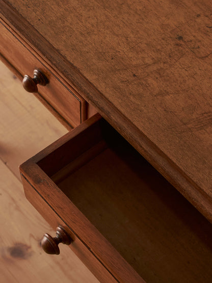 Victorian mahogany writing table with reeded legs