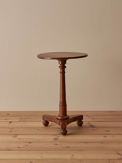 Victorian mahogany circular pedestal table