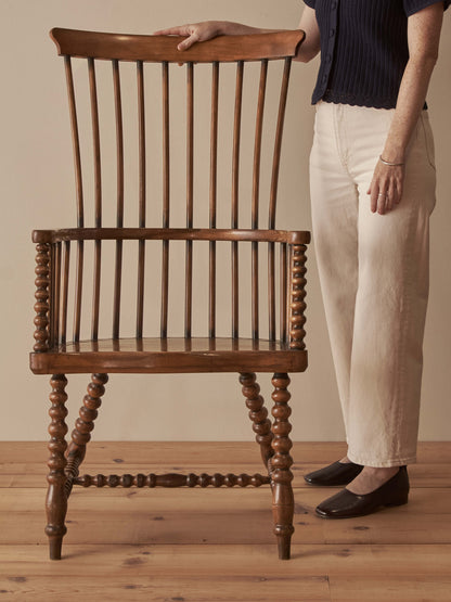 Victorian elm and beech bobbin Windsor chair