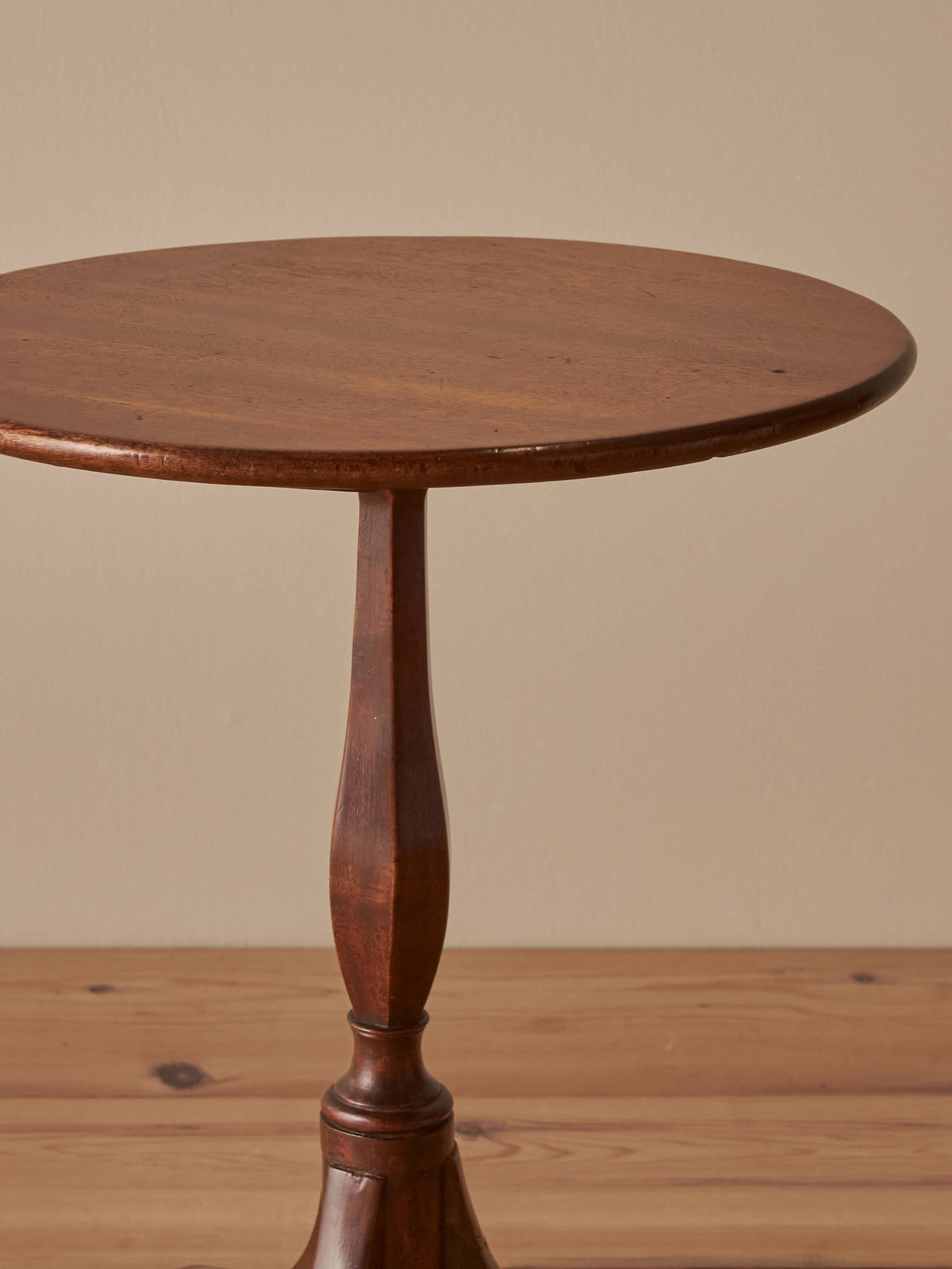 Victorian mahogany wine table