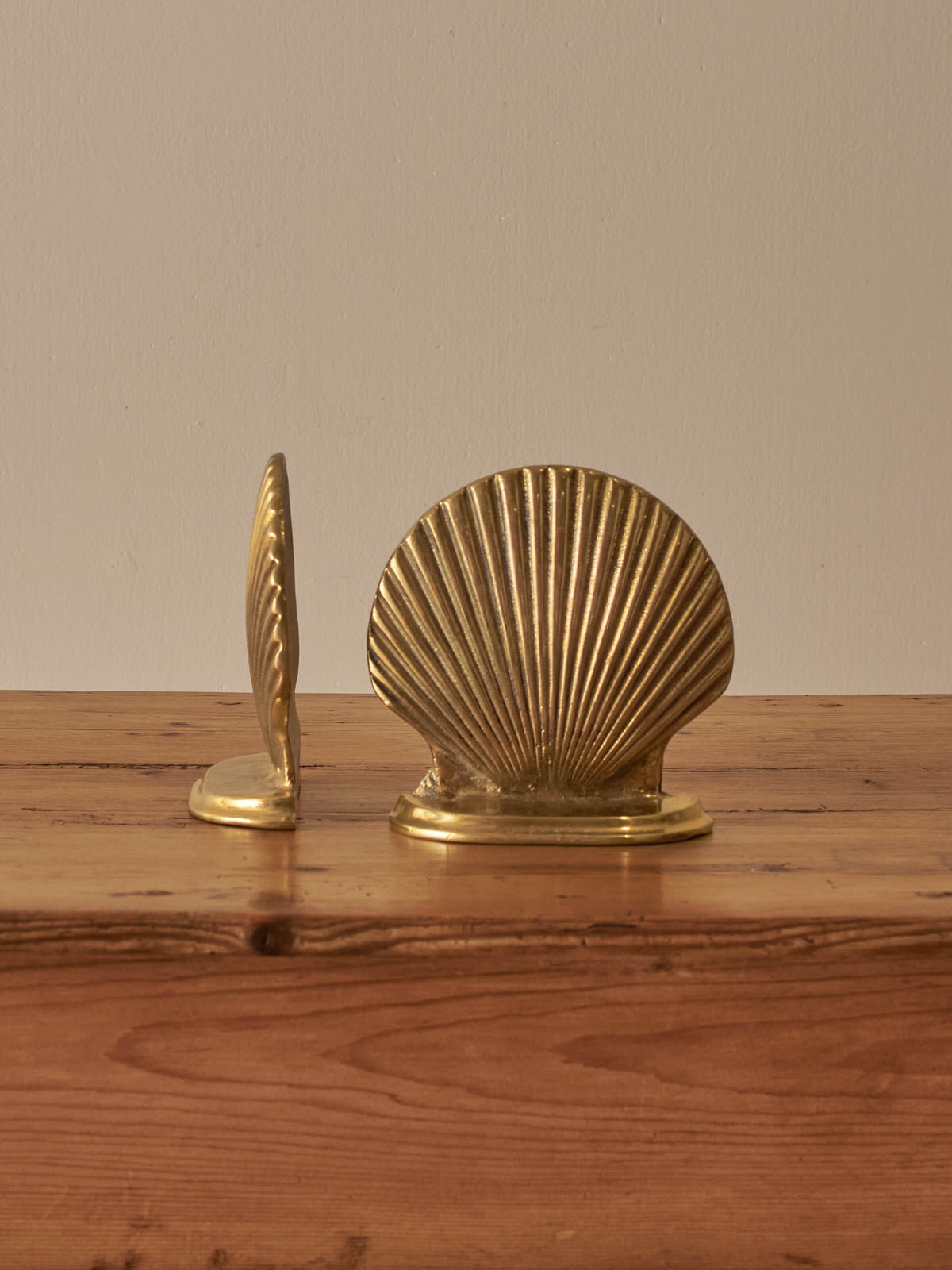 Pair of vintage mid-century brass clam-shell bookends