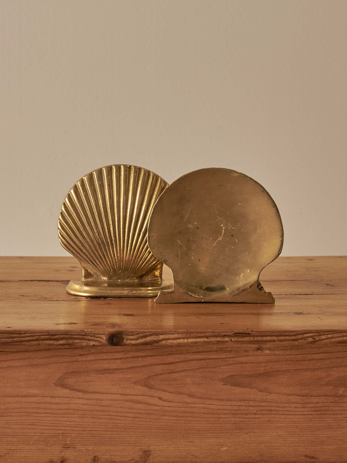 Pair of vintage mid-century brass clam-shell bookends