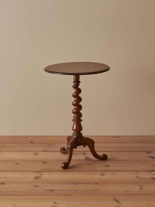 Early Victorian walnut and rosewood lamp table