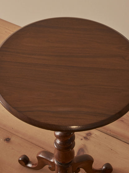 Early Victorian walnut and rosewood lamp table