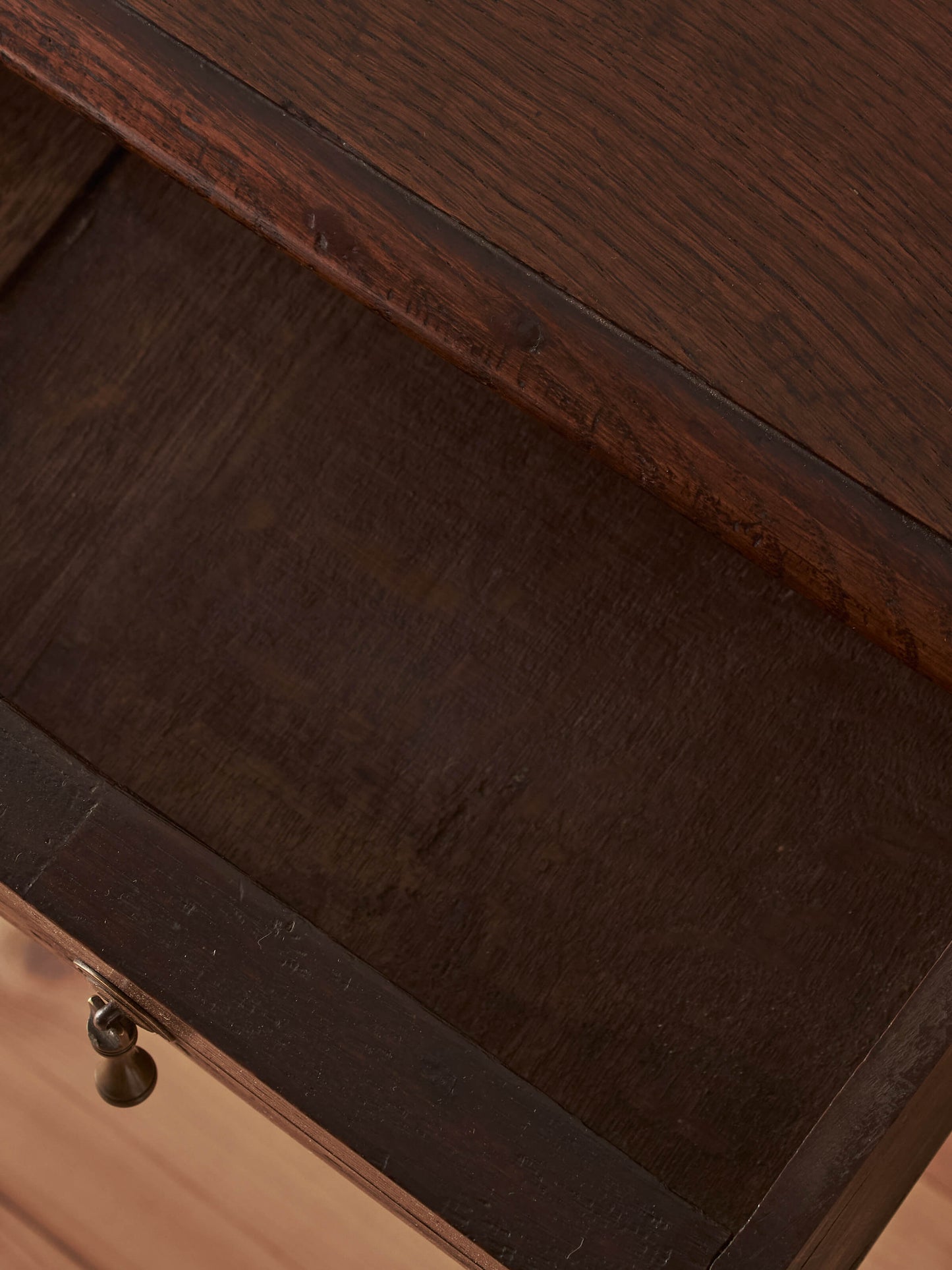 Late 17th-century oak bobbin-turned side table