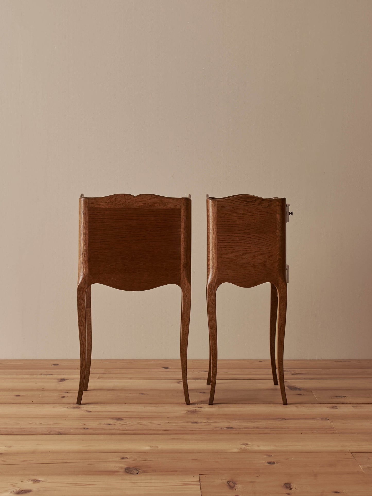 Pair of blonde oak-veneer vintage bedside tables