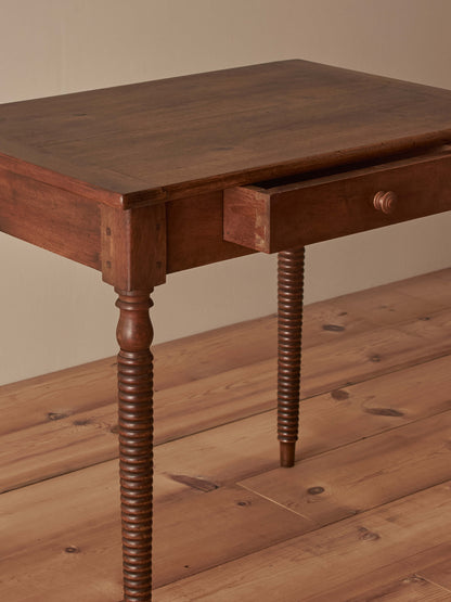 French antique bobbin-legged walnut table