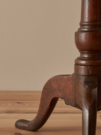 Georgian tilt-top wine table