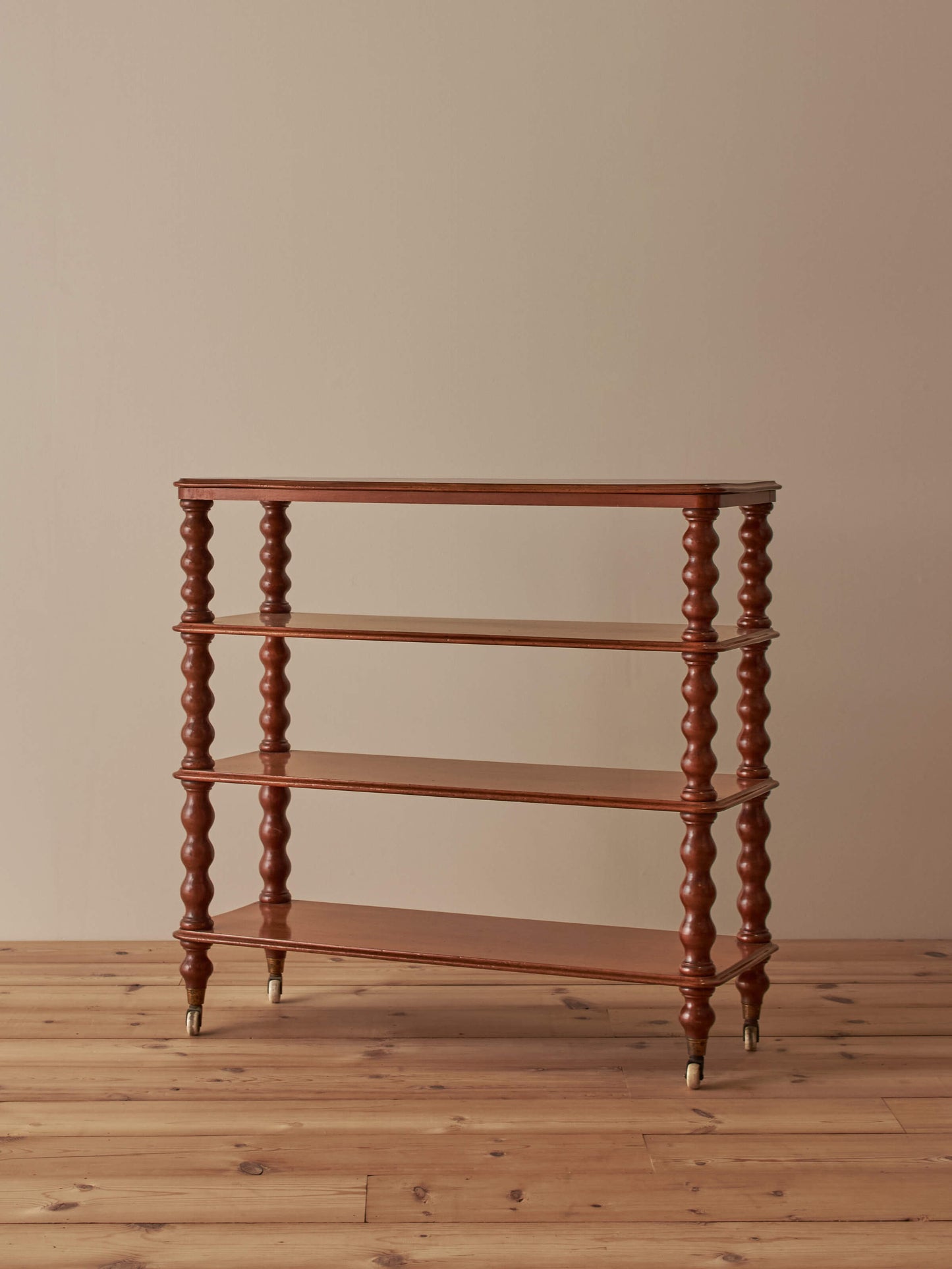Victorian mahogany bobbin shelving unit
