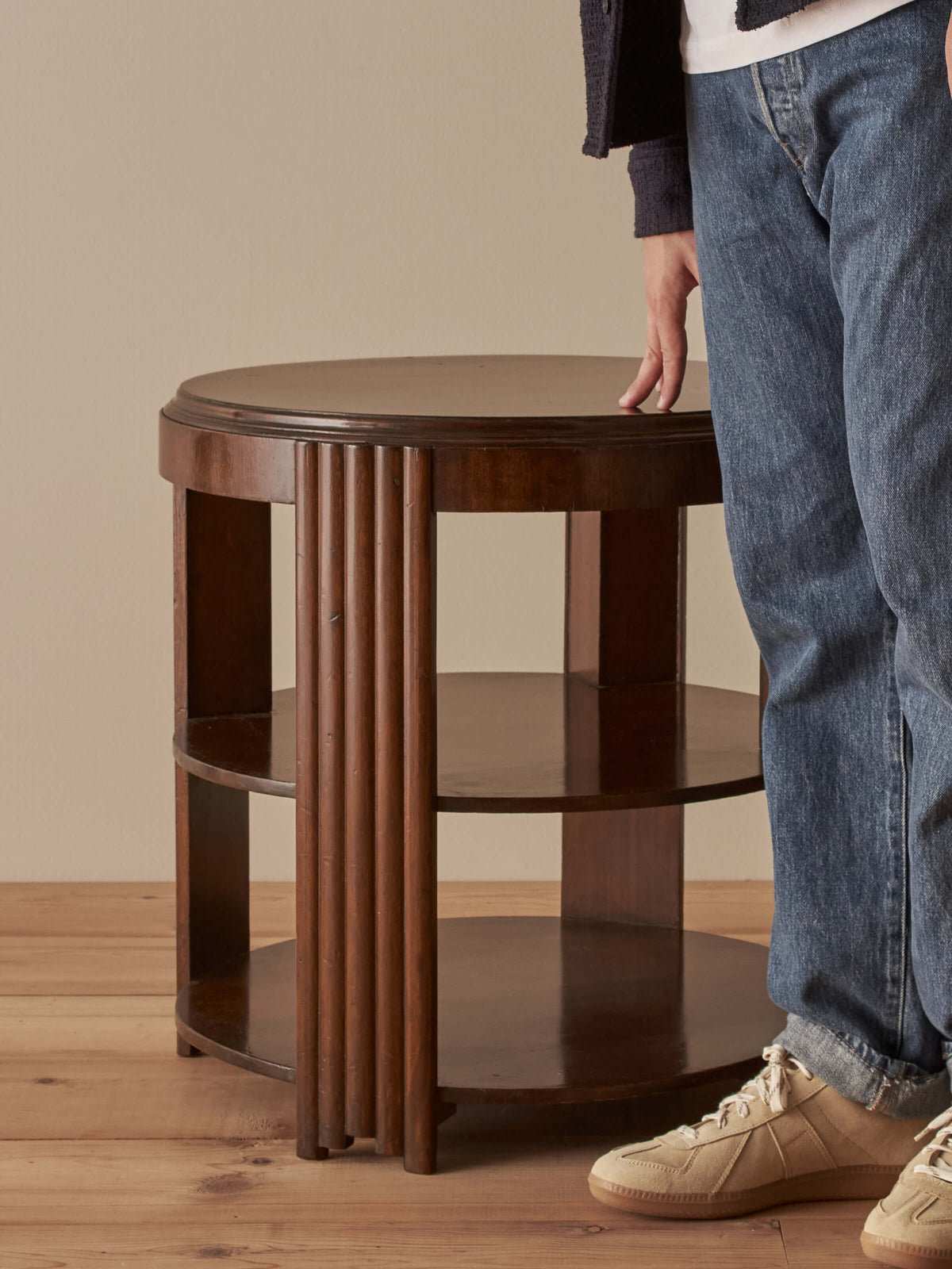 Mid-century mahogany circular reeded table