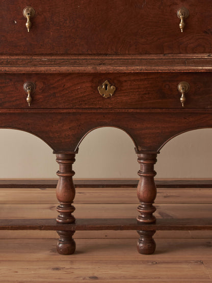 18th century Georgian oak chest on stand
