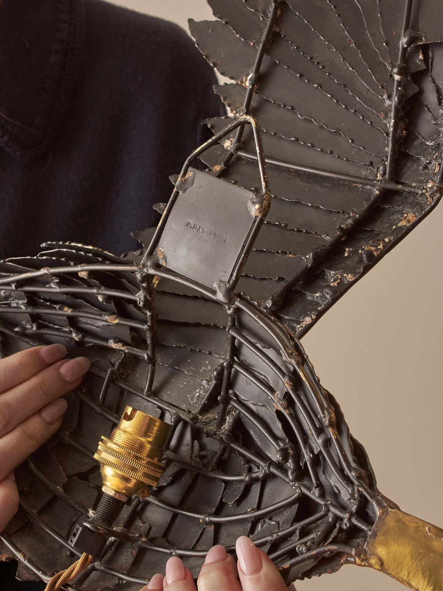 Italian brass and metal bird wall light by P.Mas Rossi