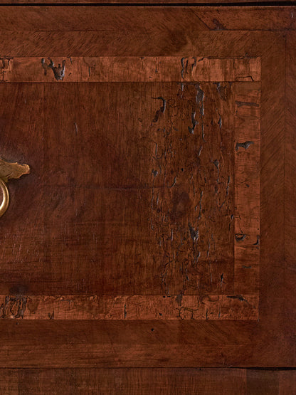 George I walnut cross-banded chest of drawers