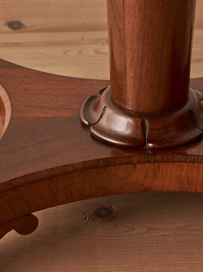 Victorian rosewood pedestal table