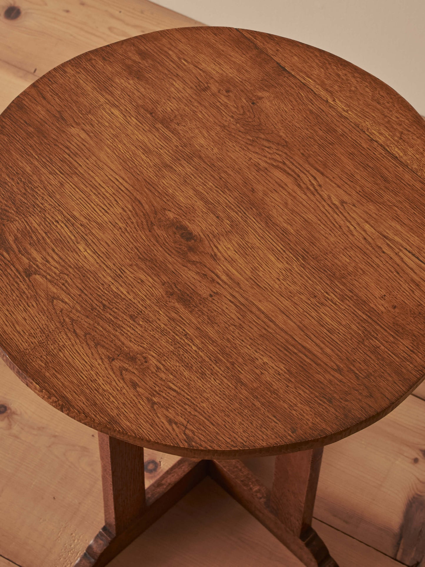 Arts and Crafts oak side table