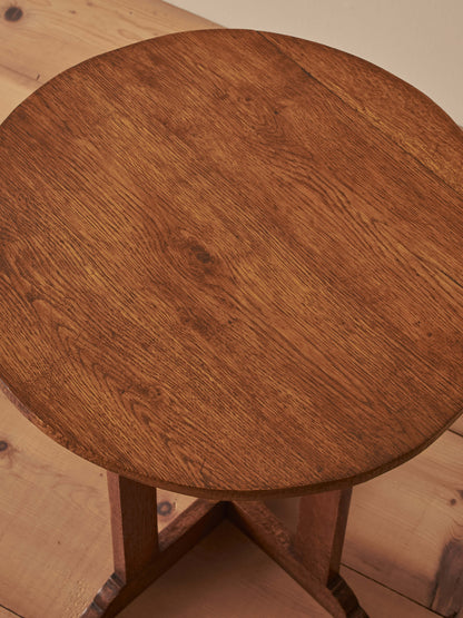 Arts and Crafts oak side table
