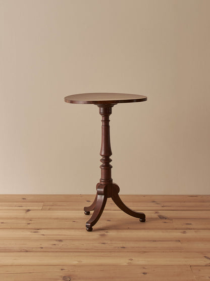 Victorian rosewood circular lamp table