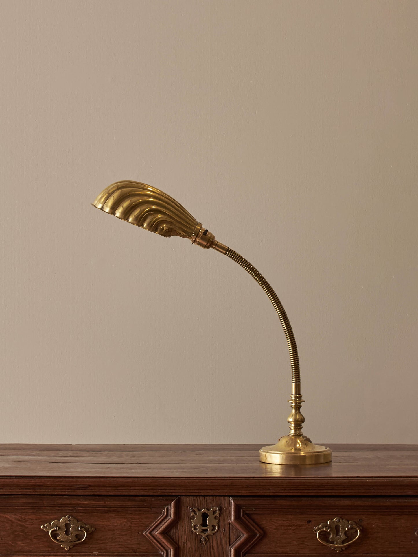 Art Deco brass clam table lamp