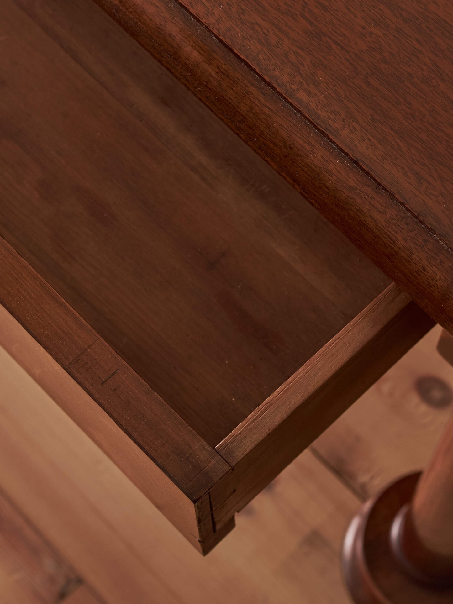 Regency mahogany console table on castors