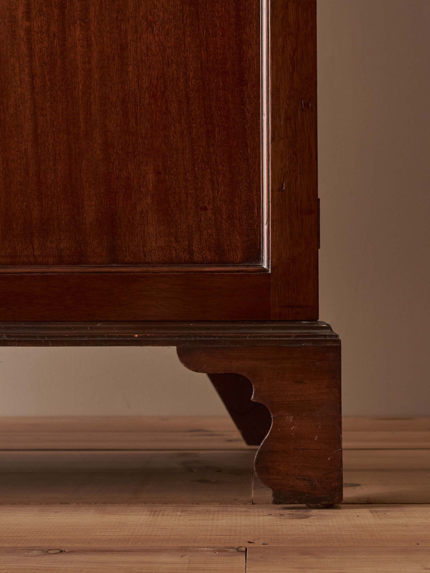 Edwardian mahogany linen cupboard