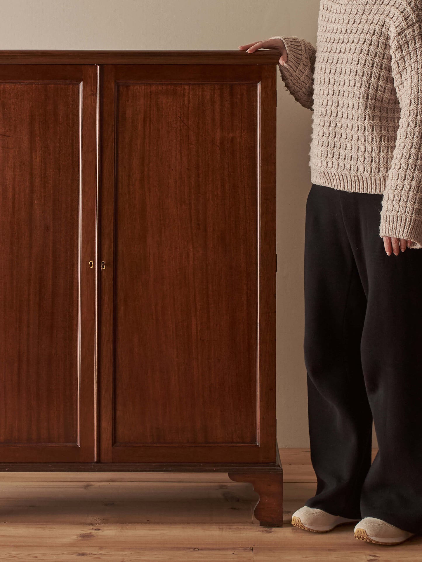 Edwardian mahogany linen cupboard