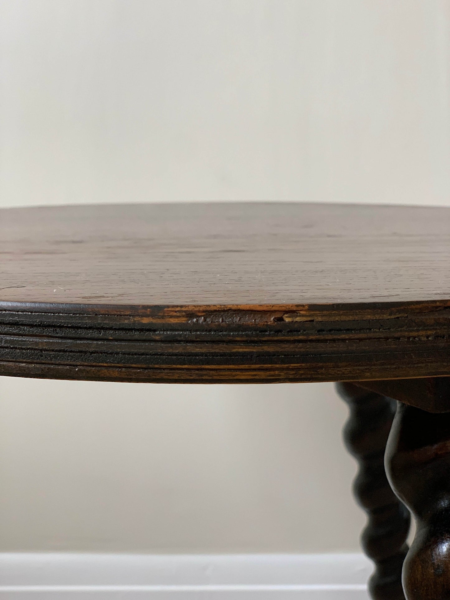 ON HOLD French vintage twisted circular table