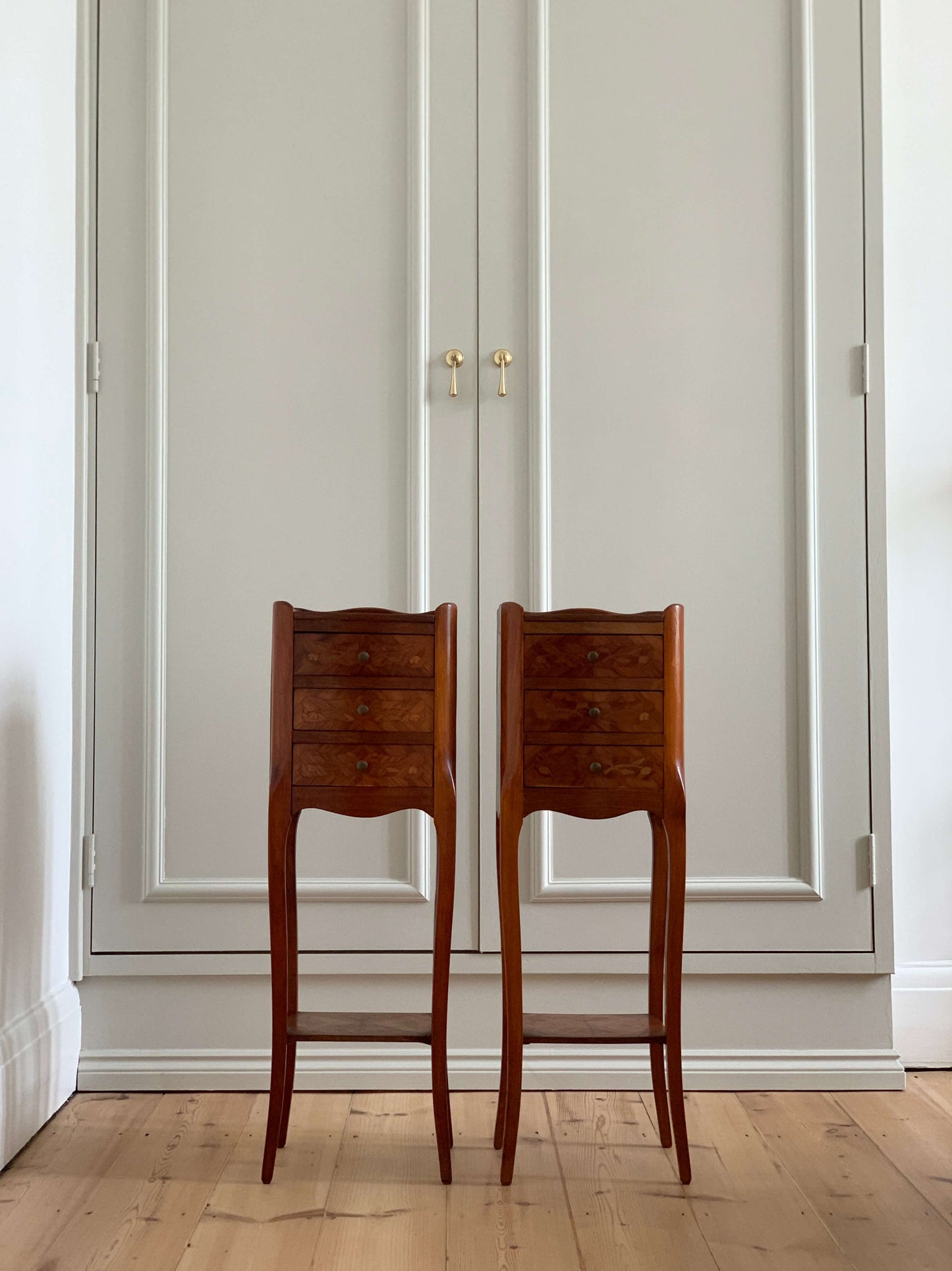 Pair of French antique marquetry petite bedside tables