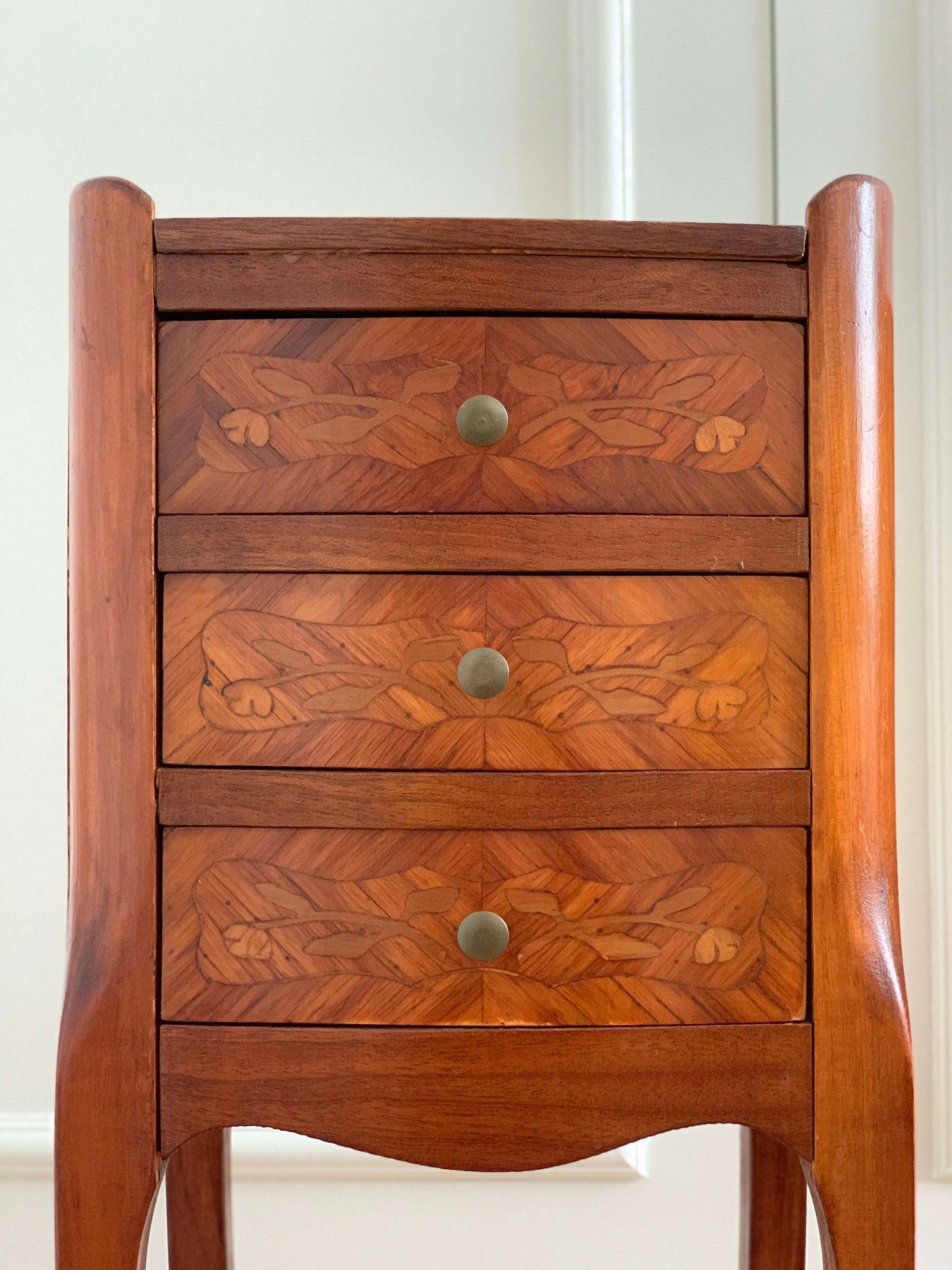 Pair of French antique marquetry petite bedside tables