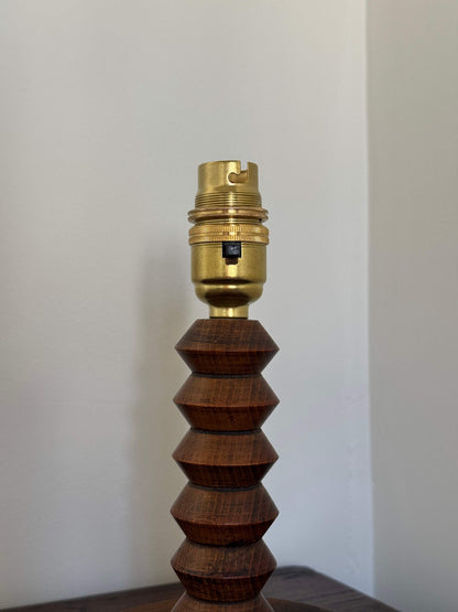 Small French vintage wooden-turned table lamp