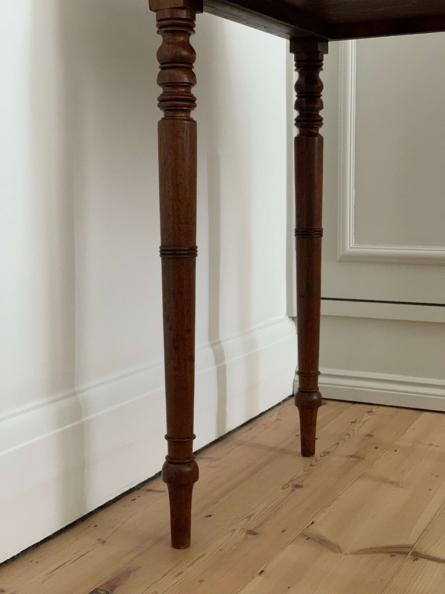 Antique 19th-century console table with drawers