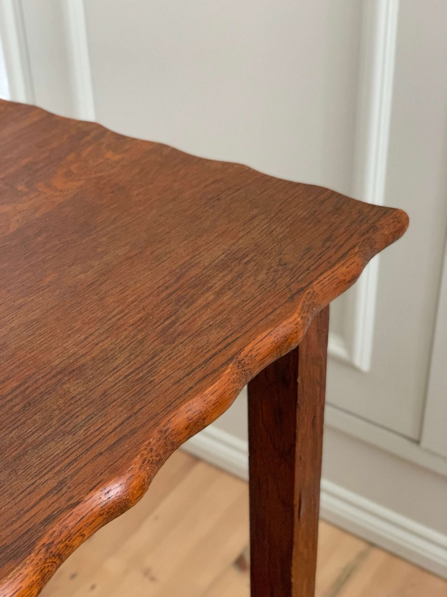 Vintage scallop-edged side table