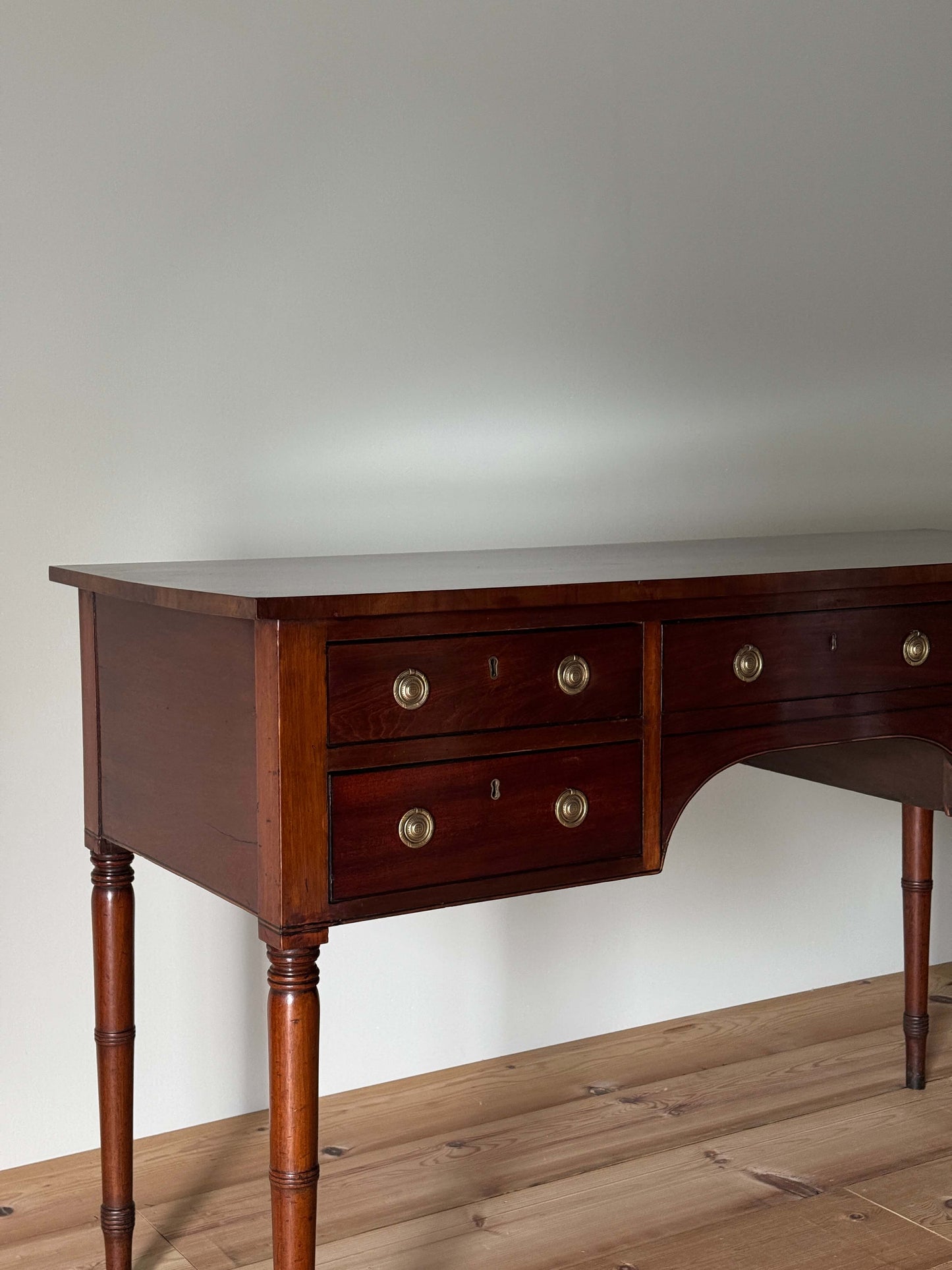 Regency mahogany dressing table
