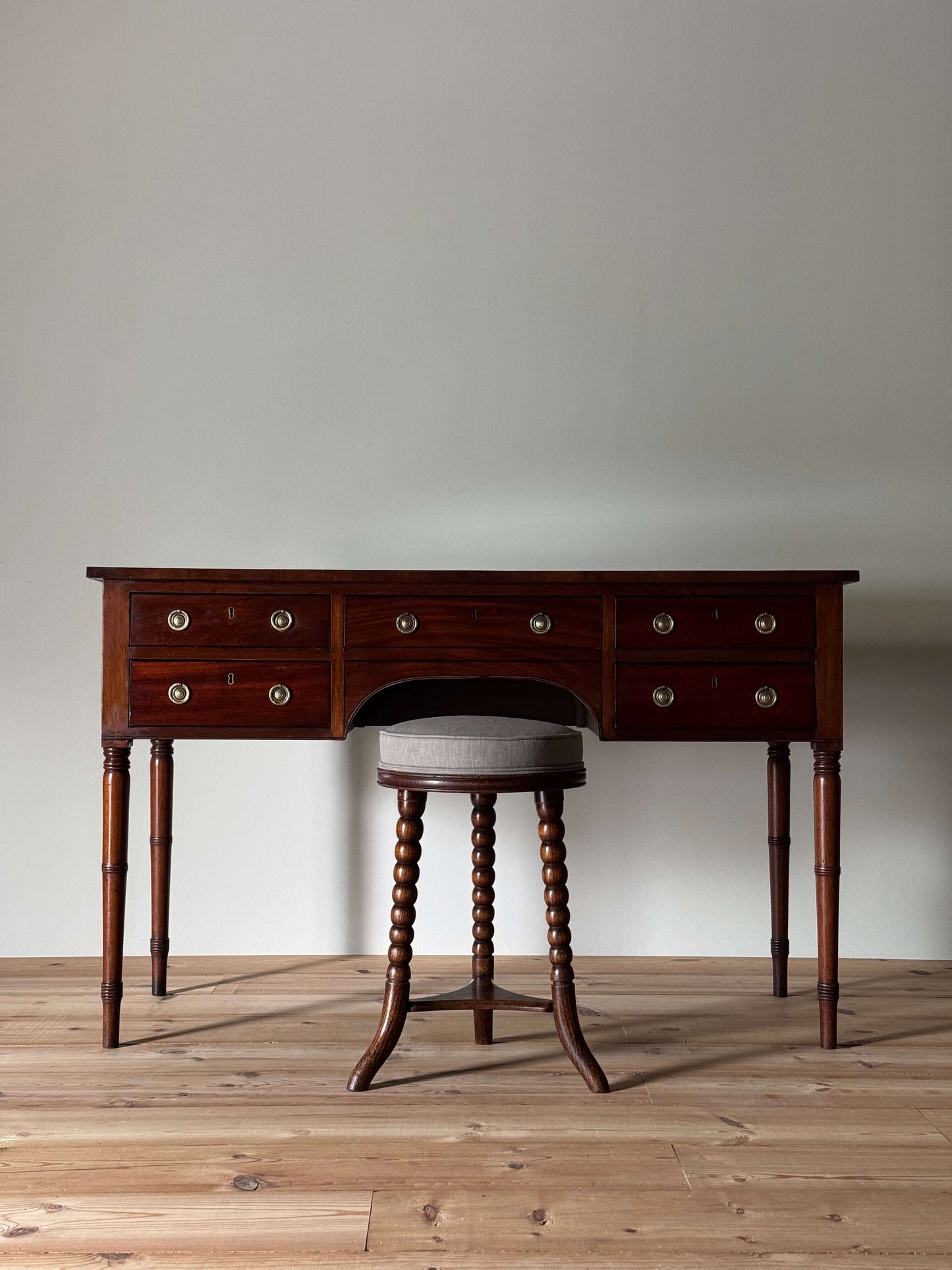 Regency mahogany dressing table