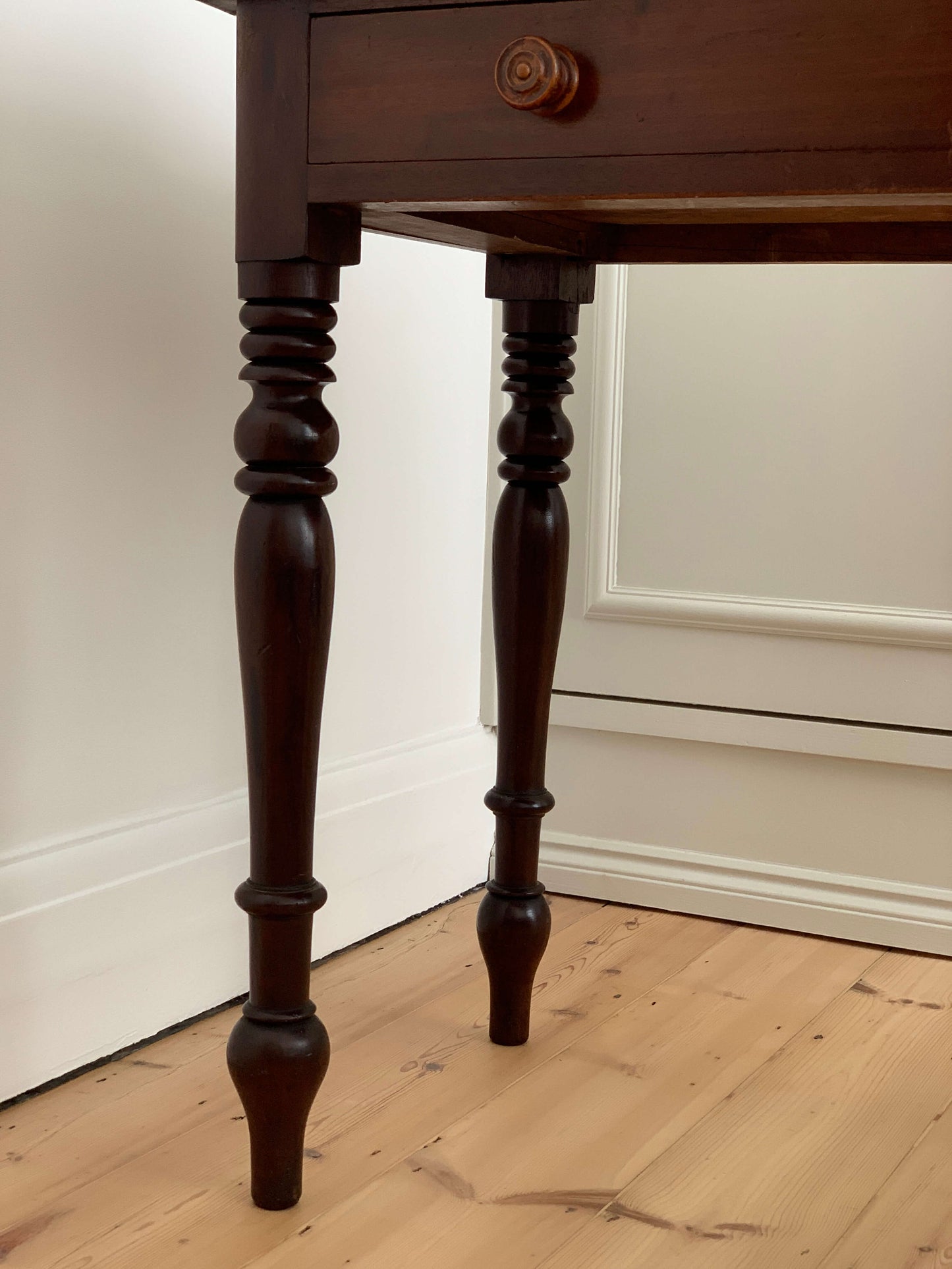 Antique console table with drawer