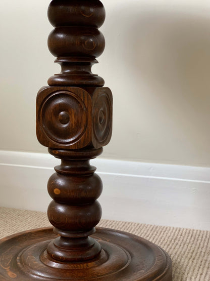 French antique oak pedestal table