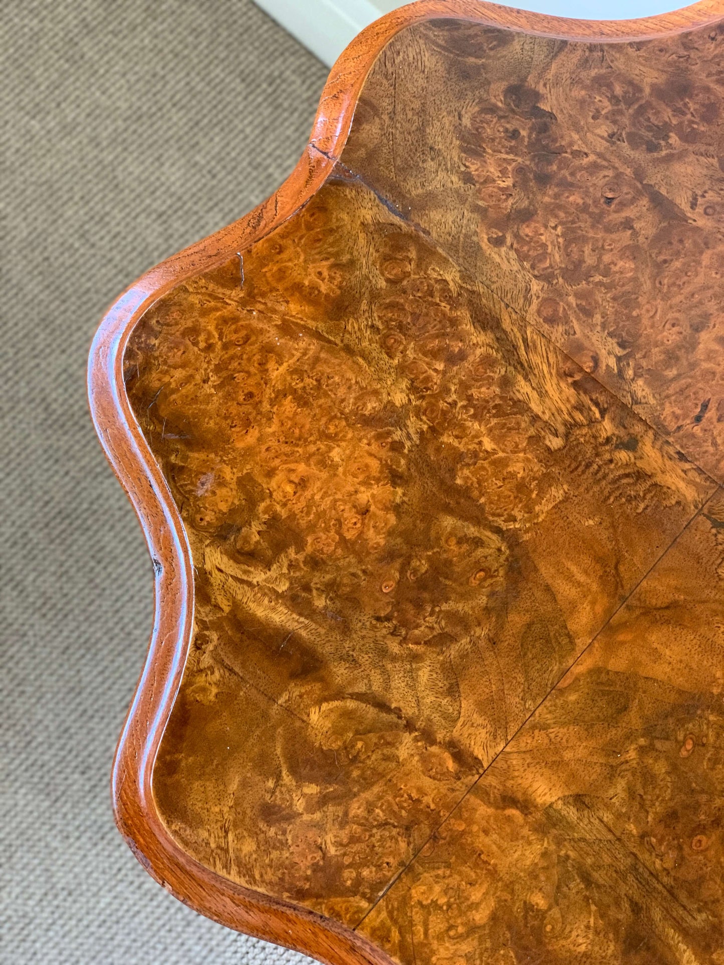 Early Victorian walnut table with scalloped top