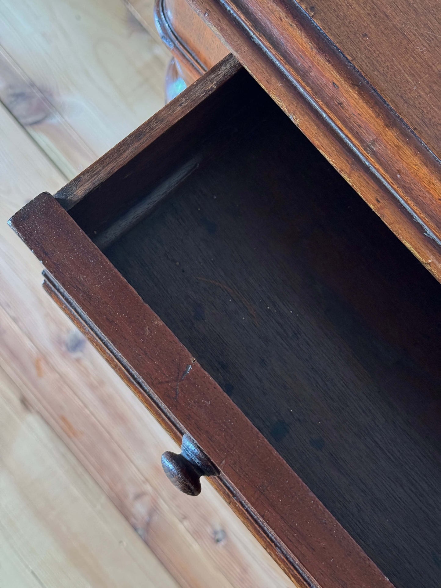 Victorian mahogany desk on brass castors