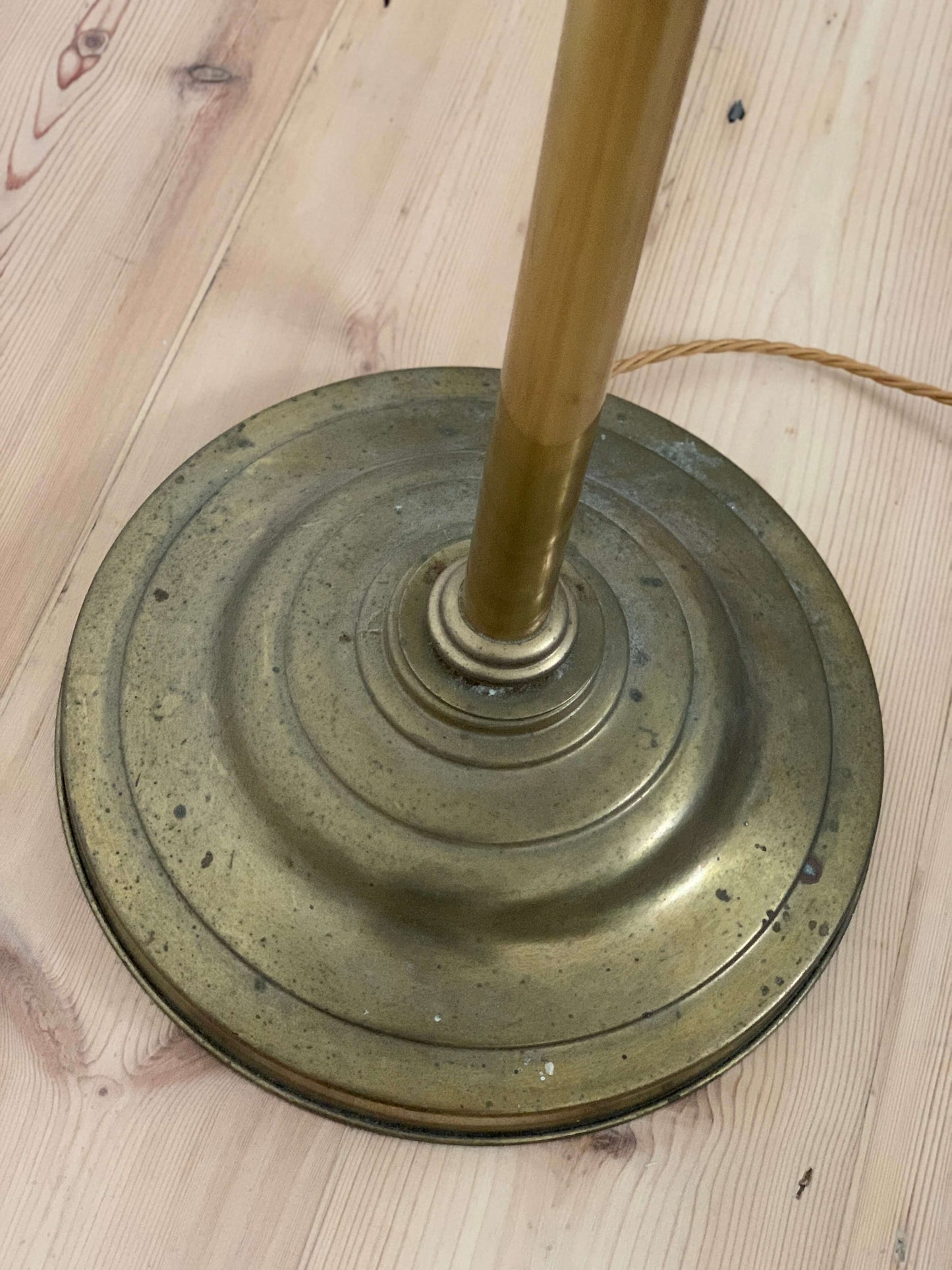 Vintage brass shell floor lamp by Christopher Wray