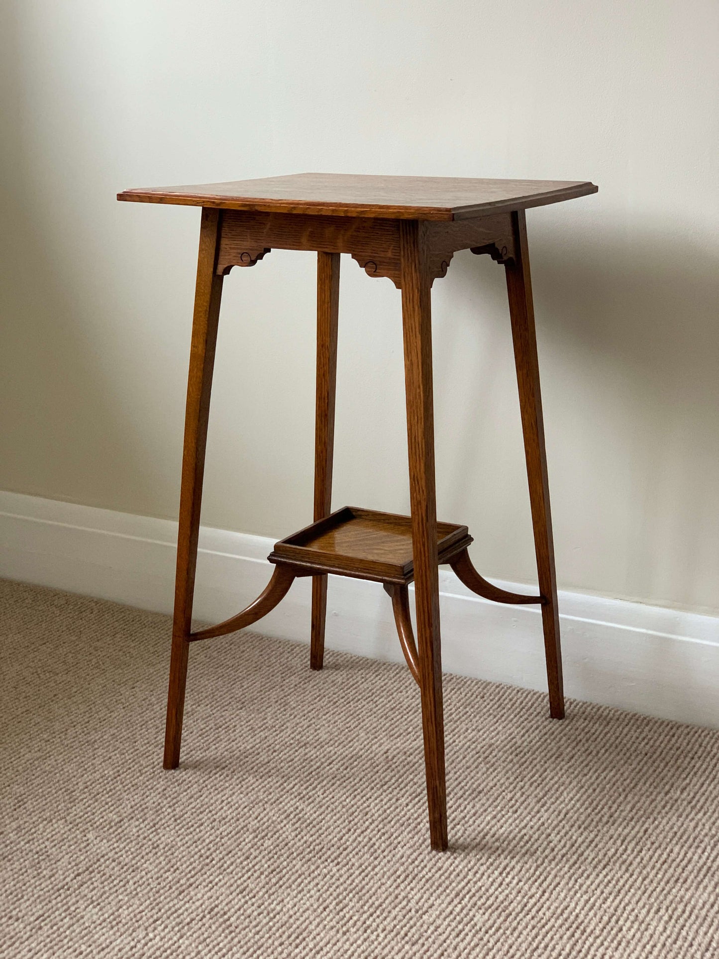 Antique Arts and Crafts oak side table