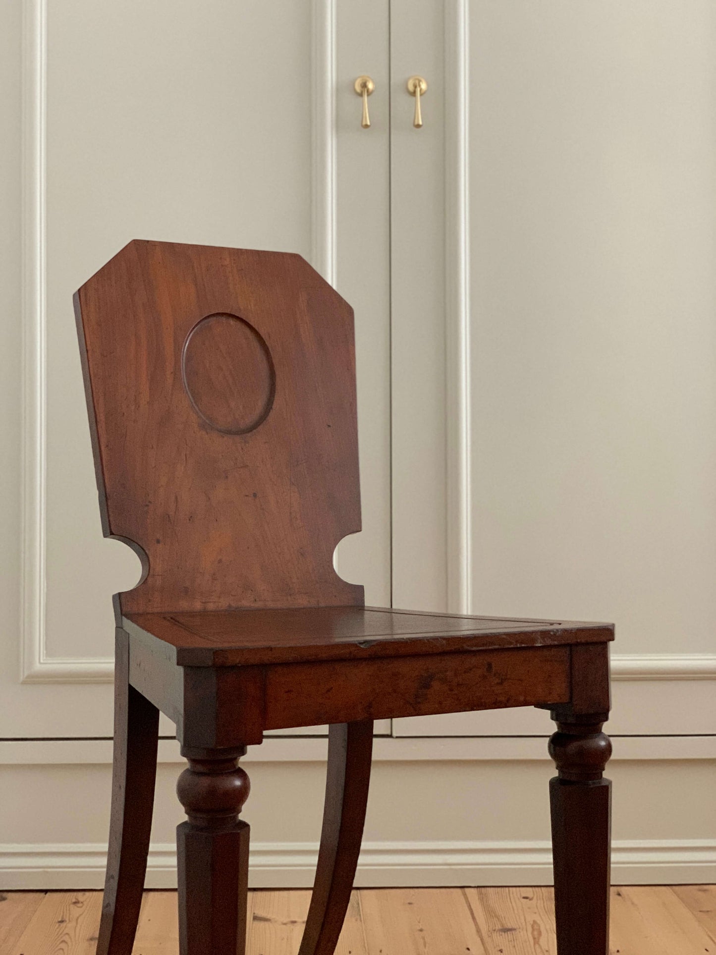 Regency mahogany hall chair