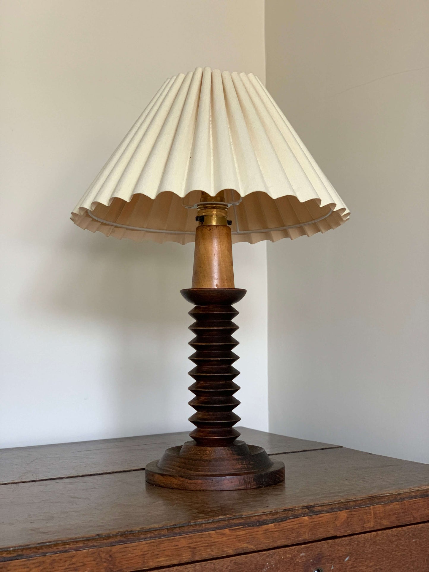 French vintage turned table lamp