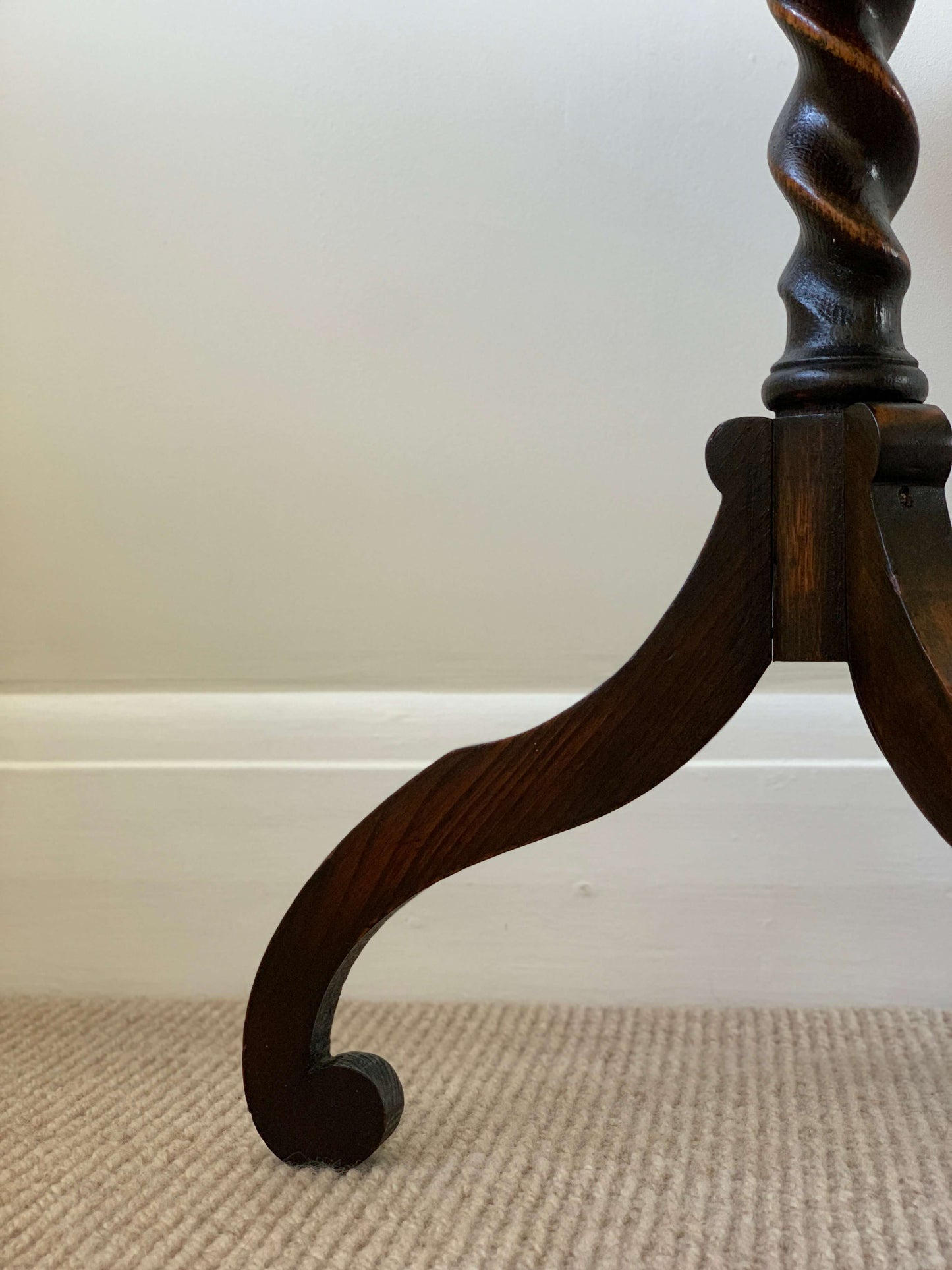 Victorian barley twist wine table on splayed legs