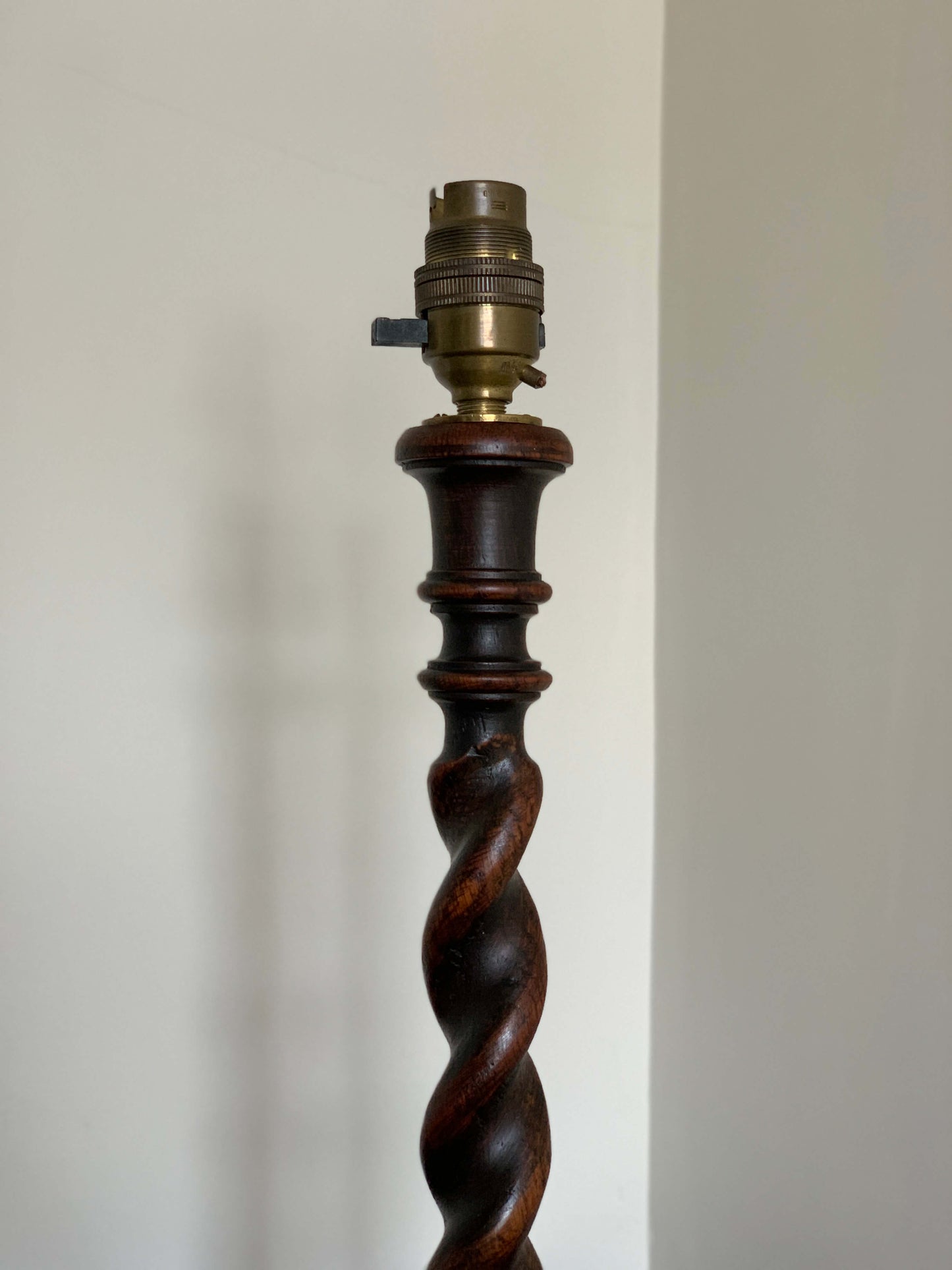 Edwardian antique barley twist table lamp