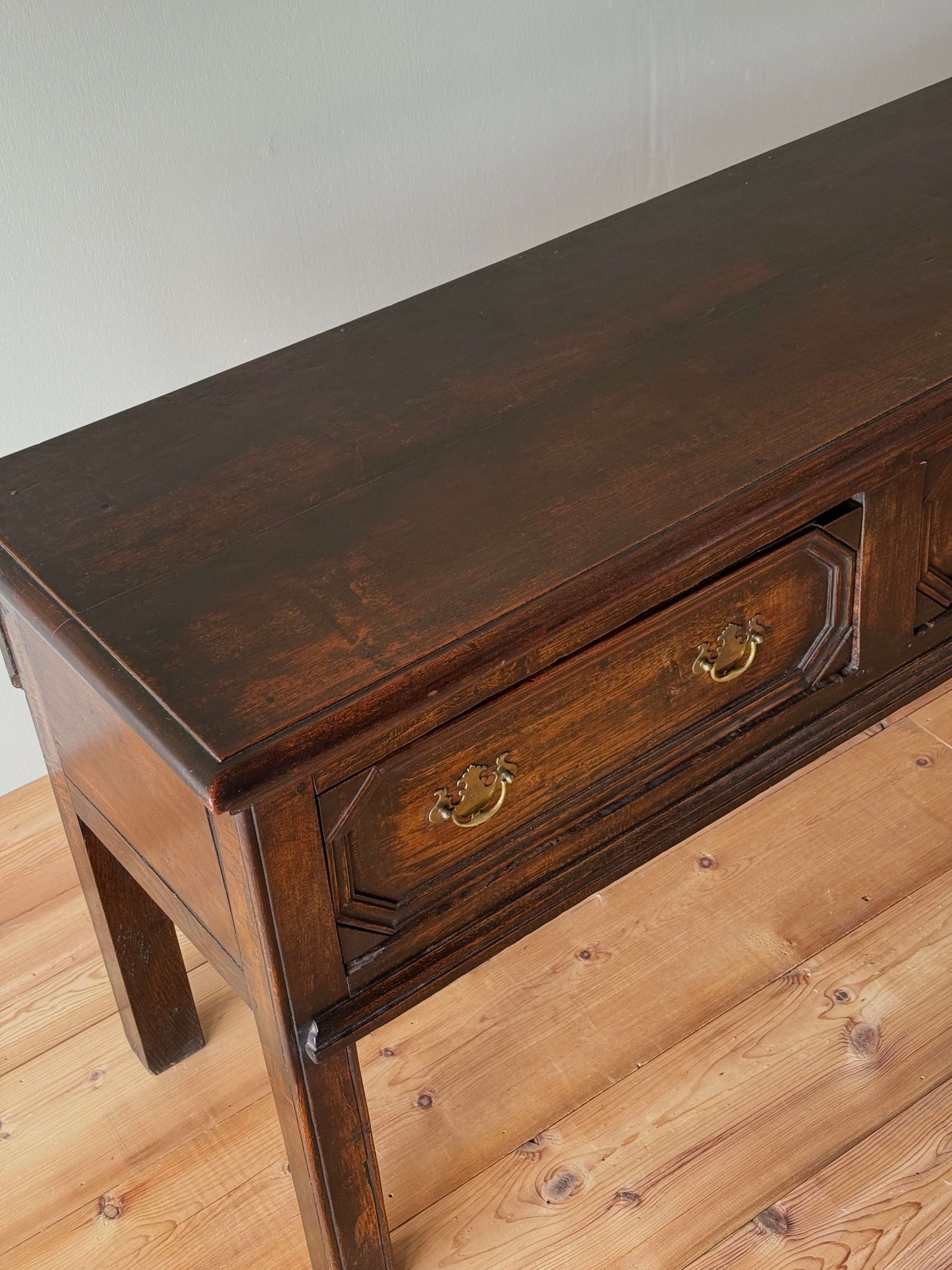 George I oak dresser base