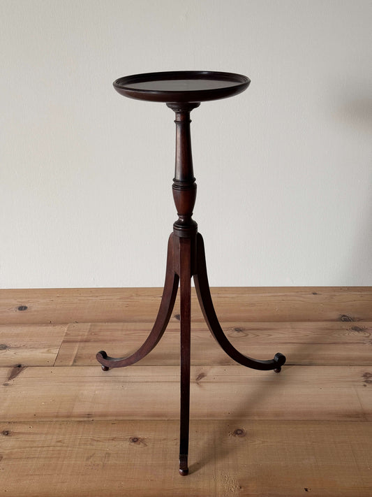 ON HOLD Victorian mahogany side table on splayed legs